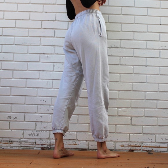 TNA Pants - Aritzia TNA Sweatpants